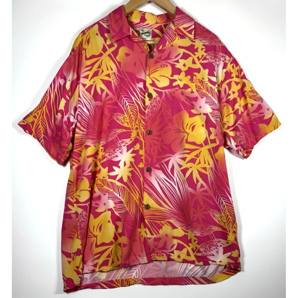 Hilo Hattie Hawaiian Shirt Mens Medium Pink Yellow Floral Rayon Camp Aloha USA